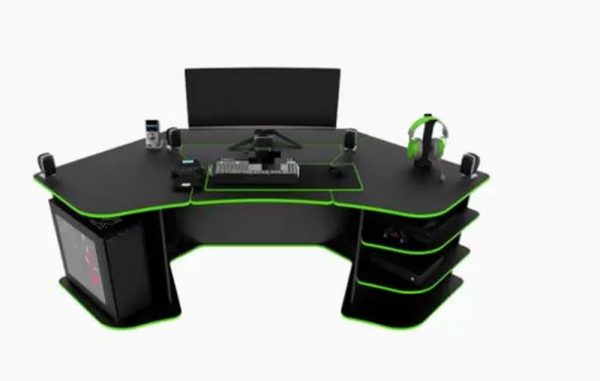 Hardcore Gaming Desk