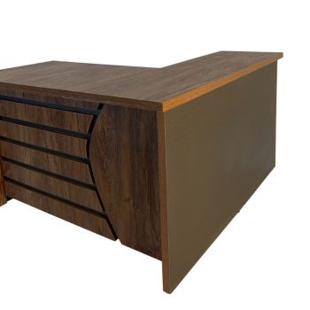 Moderate Office Table