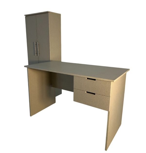 Quiet Study Table